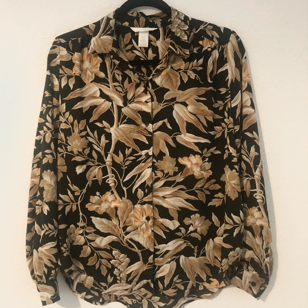 H&M button down blouse